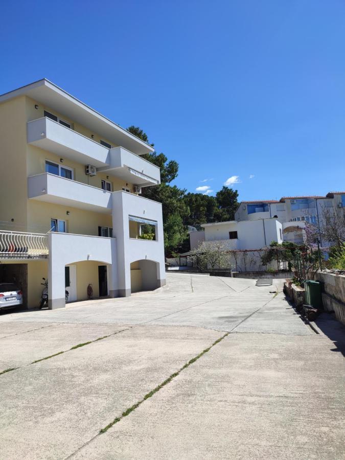 Apartmani Josipa Baška Voda Exterior foto