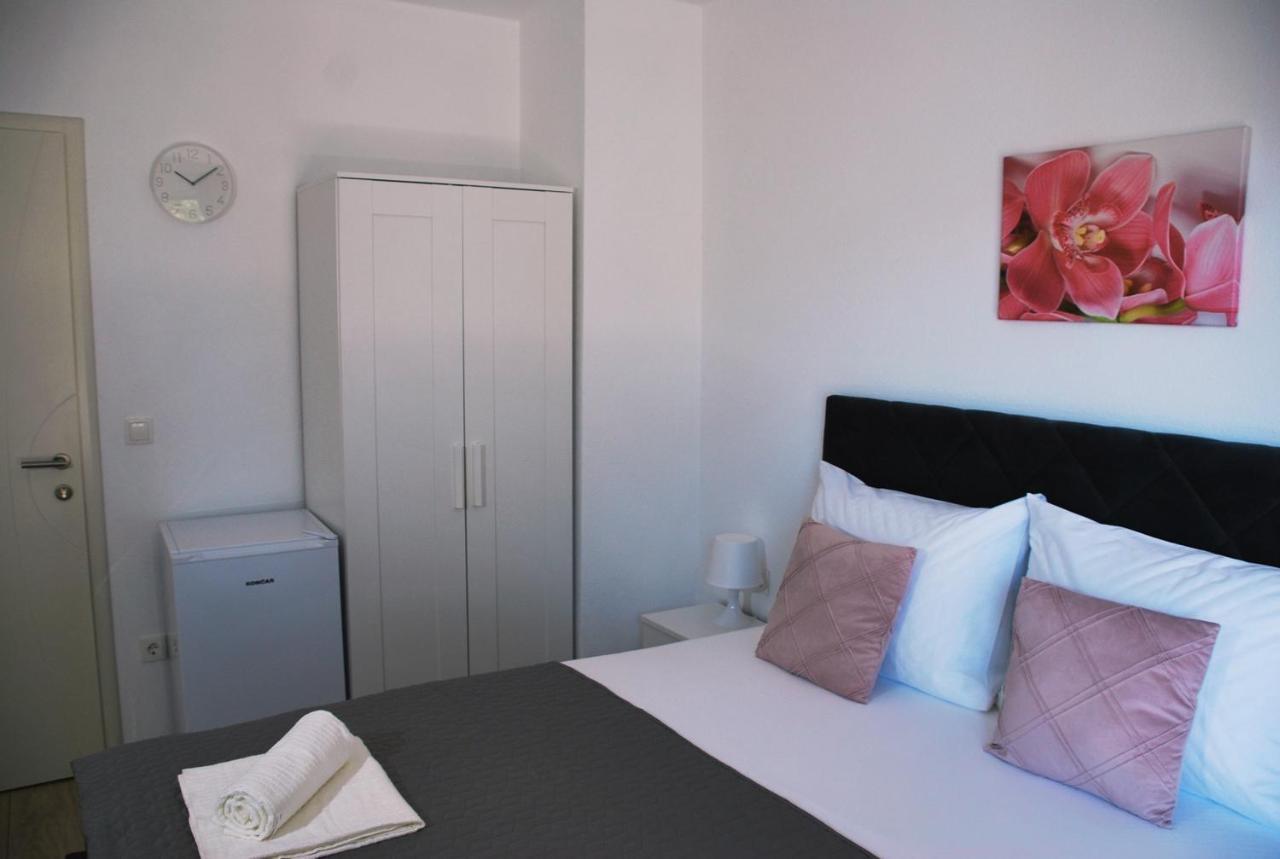 Apartmani Josipa Baška Voda Exterior foto