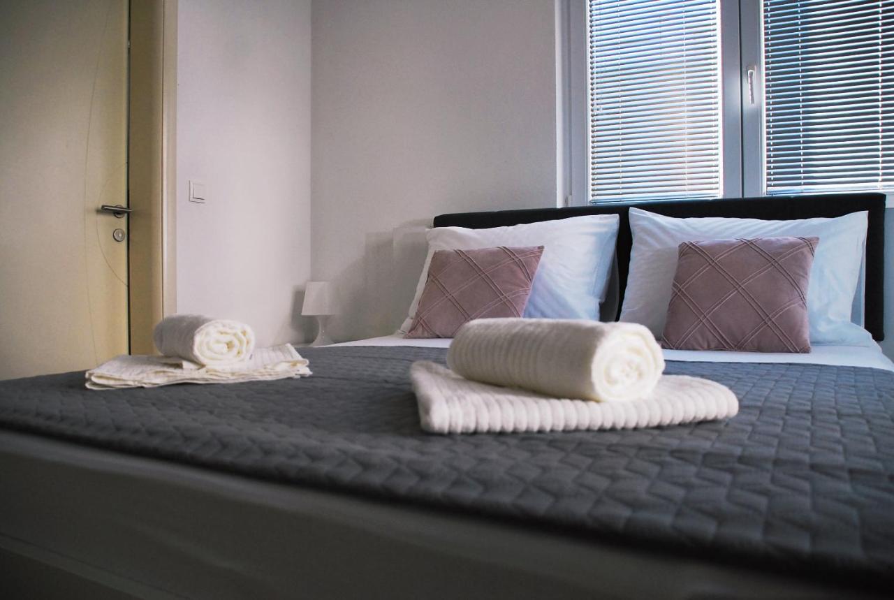 Apartmani Josipa Baška Voda Exterior foto